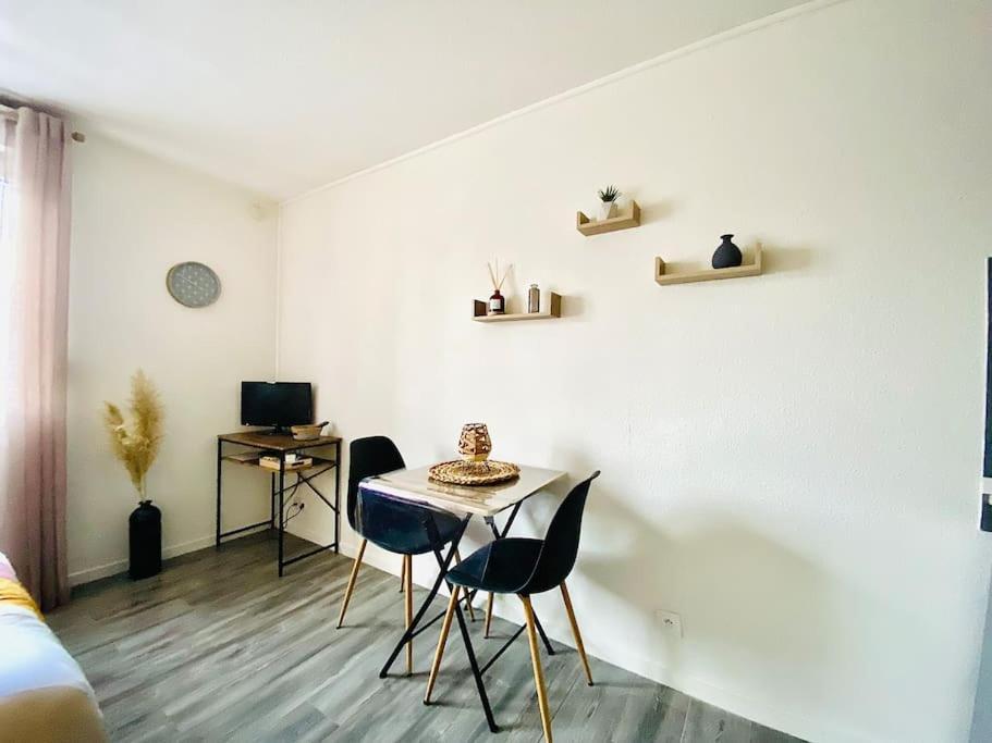 Apartament Au Calme Confort & Proche Centre Le Mans Zewnętrze zdjęcie